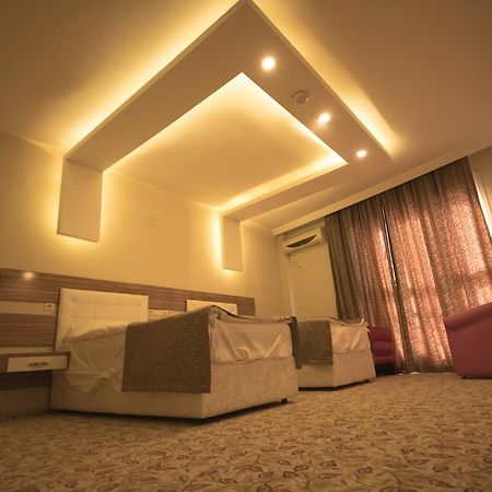 Osmaniye Hanedan Otel Buitenkant foto