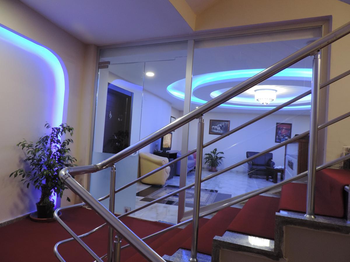 Osmaniye Hanedan Otel Buitenkant foto